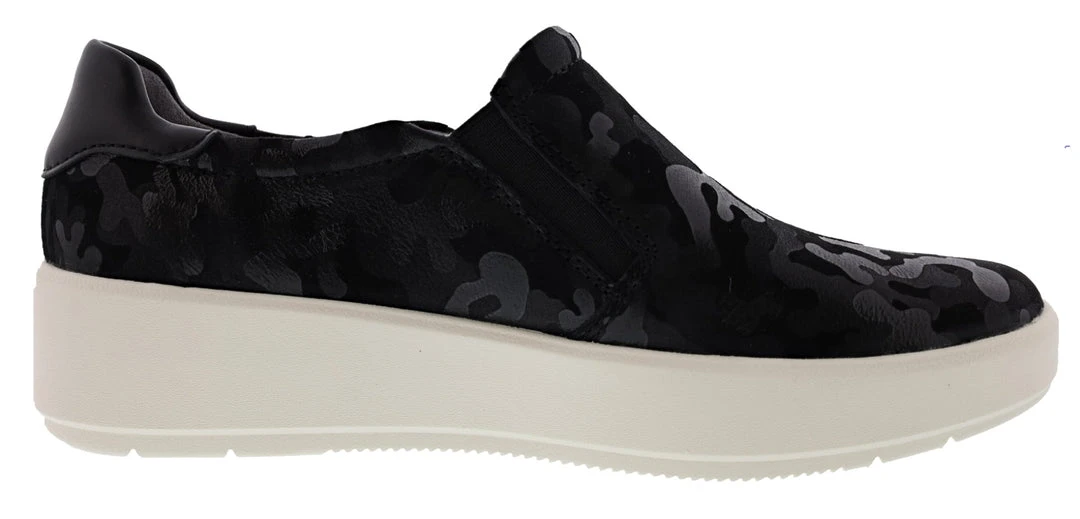 Clarks Of England Clarks Layton Step Women's Walking Shoes 8 Clarks Of England Clarks Layton Step Women's Walking Shoes