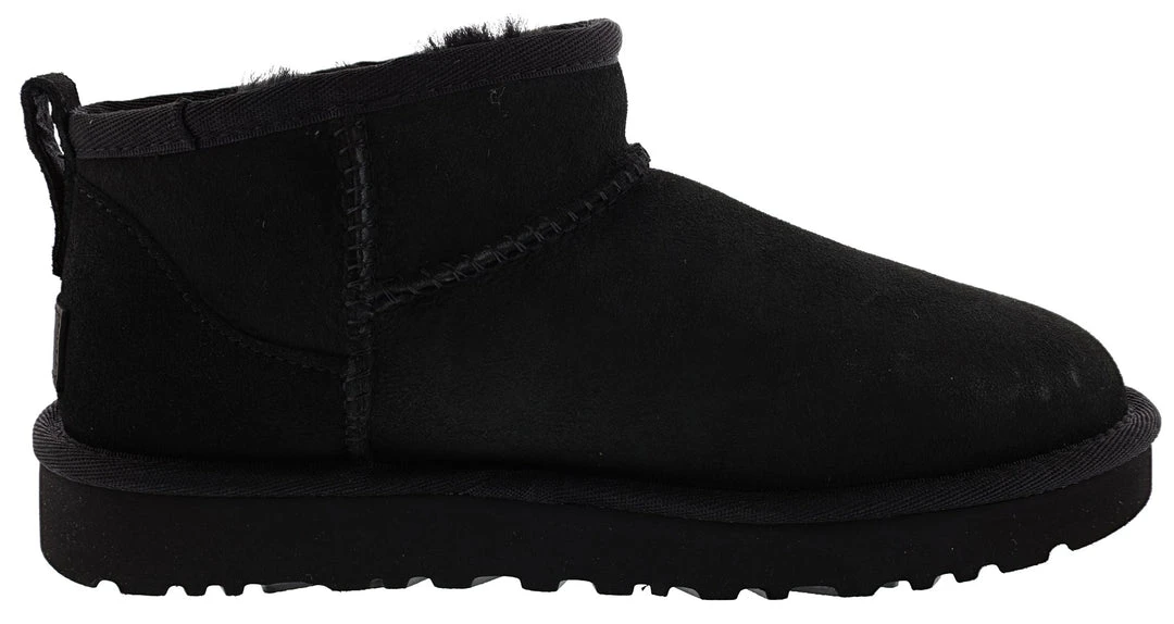 UGG Women's Classic Ultra Mini Ankle Winter Boots 9 UGG Women's Classic Ultra Mini Ankle Winter Boots