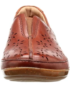 Clarks Of England Clarks Womens Slip On Easy On And Off Dress Casual Flats