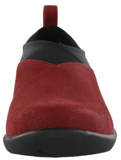 Clarks Of England Clarks Women Sillian Greer Red Slip On Casual Shoes 9 Clarks Of England Clarks Women Sillian Greer Red Slip On Casual Shoes