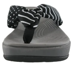 Clarks Of England Clarks Women Arla Glison Thong Sandals With Arch Support