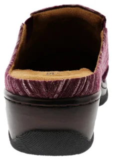 Softwalk Women's Alcon Wide Width Slip On Clogs